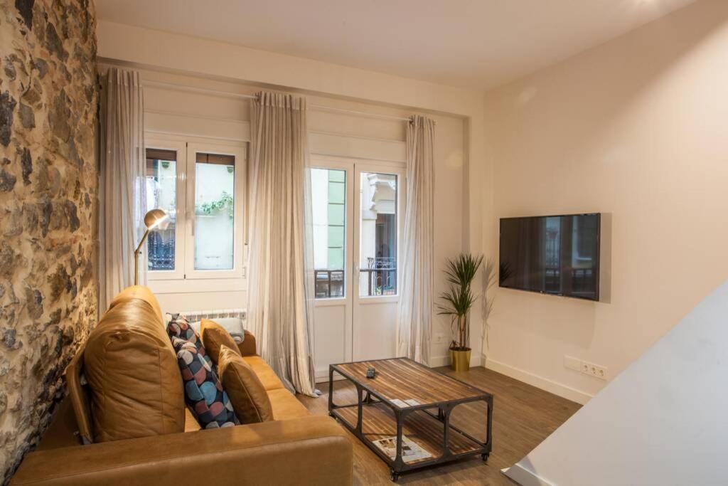 Bonito Apartamento, Nuevo Y En El Casco Viejo!!! Apartment Bilbao Exterior photo