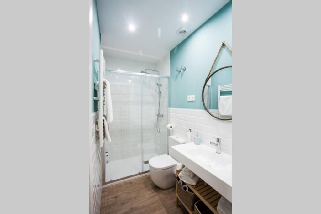 Bonito Apartamento, Nuevo Y En El Casco Viejo!!! Apartment Bilbao Exterior photo